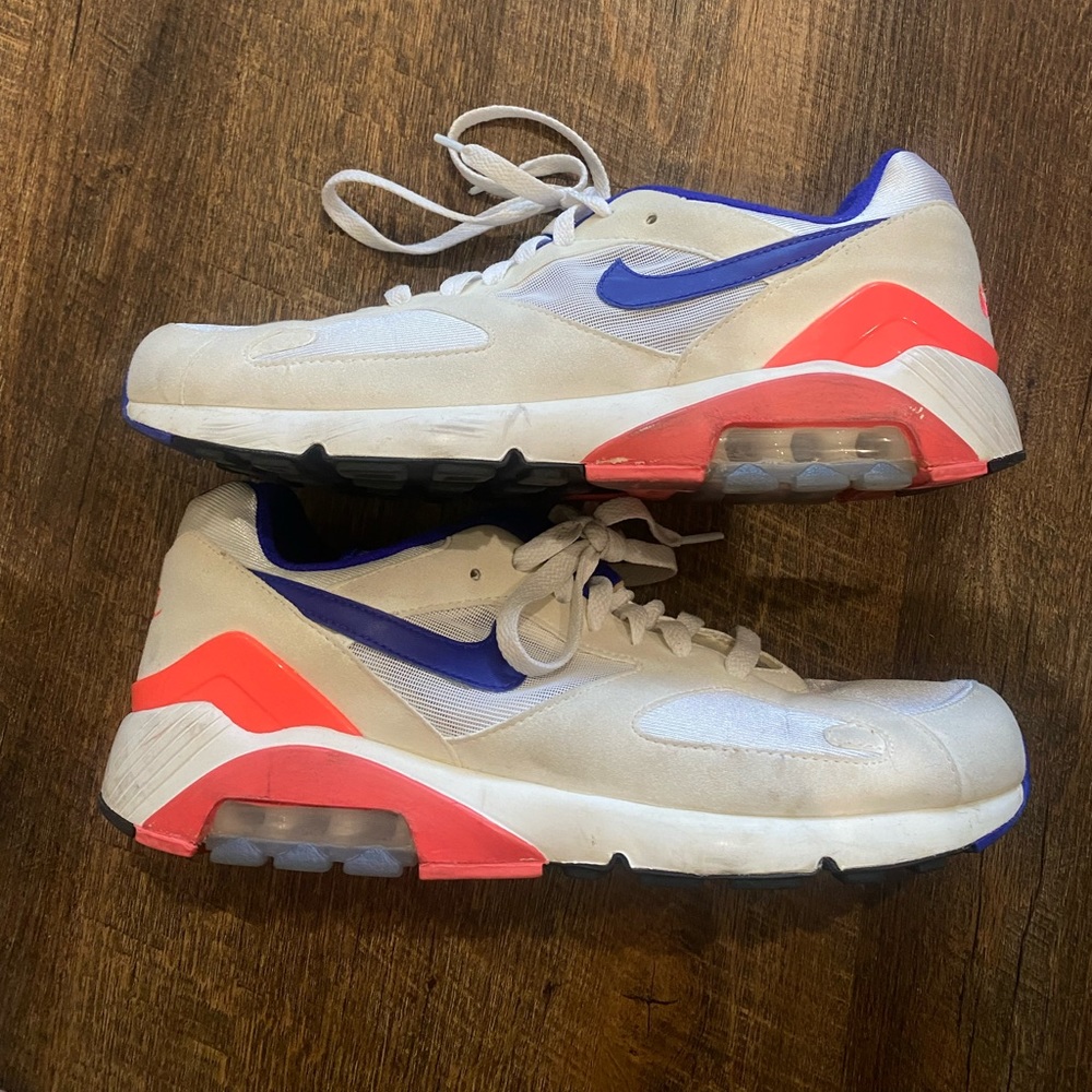 Nike Air 180s